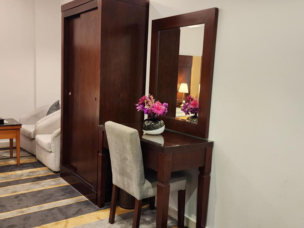 دار ود للأجنحة الفندقية Jeddah Exterior foto
