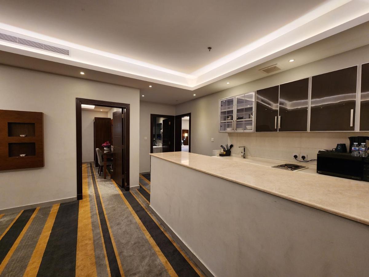 دار ود للأجنحة الفندقية Jeddah Exterior foto