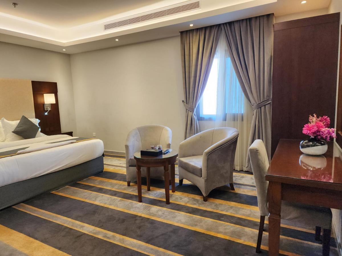 دار ود للأجنحة الفندقية Jeddah Exterior foto