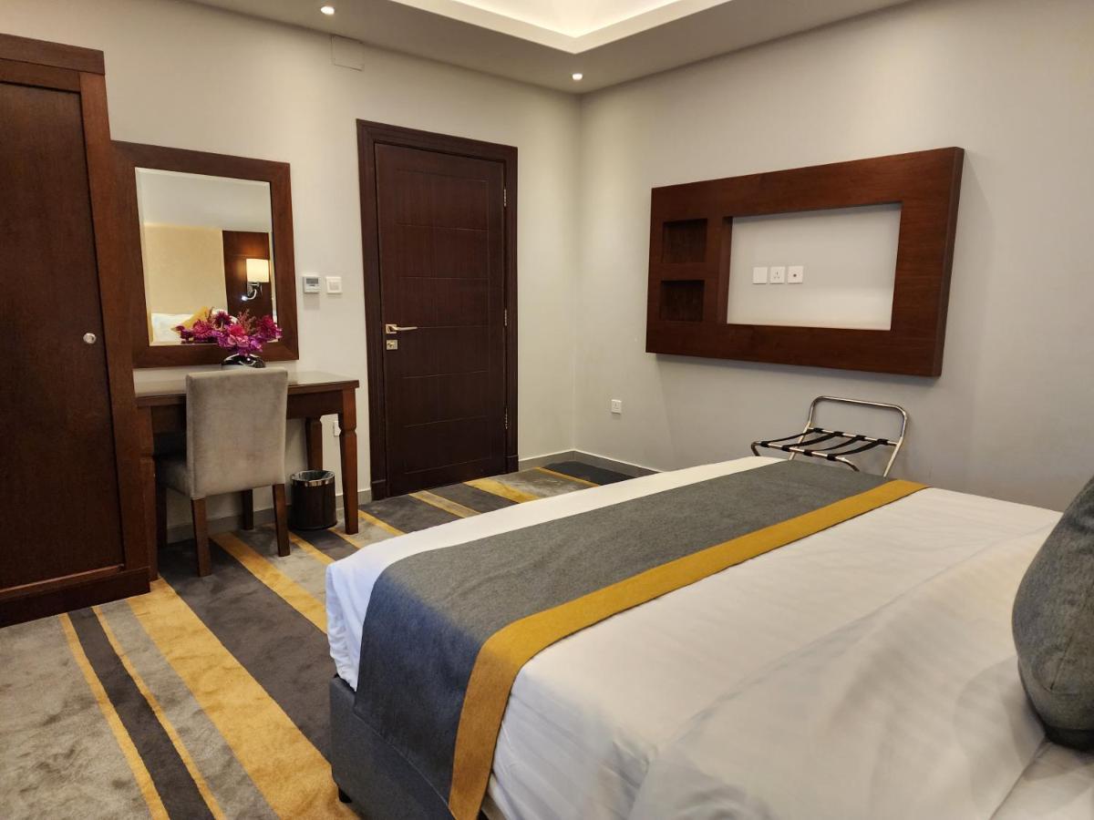 دار ود للأجنحة الفندقية Jeddah Exterior foto
