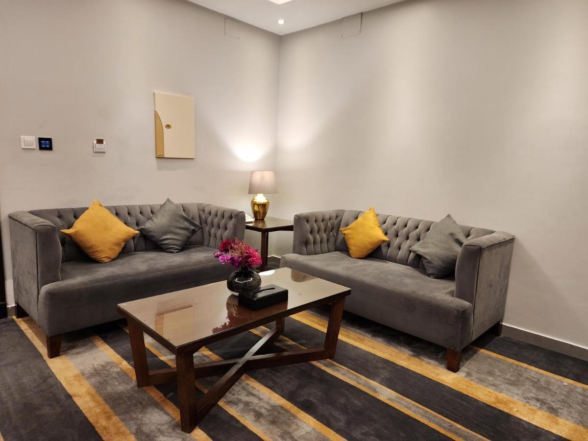 دار ود للأجنحة الفندقية Jeddah Exterior foto